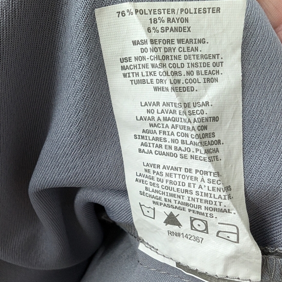 Jaanuu Scrub Top, Size Medium, Gray - Picture 7 of 7